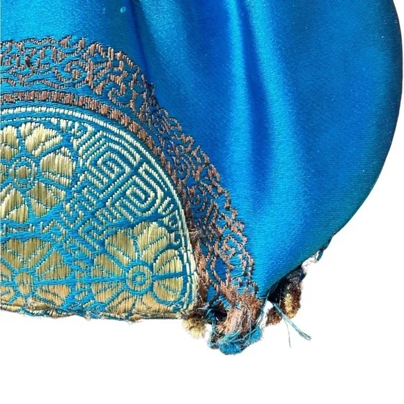 Small Cloth Bag (Crystals, Coins, or Small Items) (Used - Fair Condition) 💙 - Picture 6 of 7